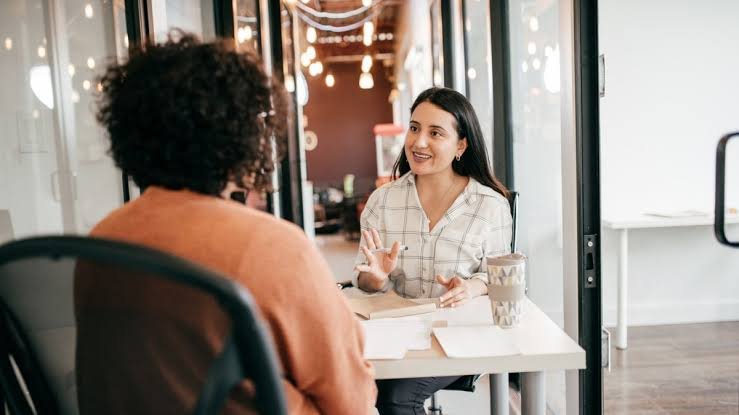 How to Give Specific Examples During an Interview